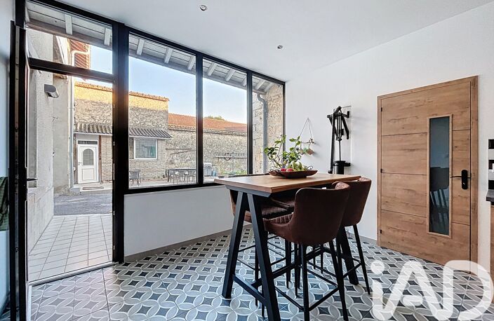 Vente Maison/villa 8 pièces — photo 4