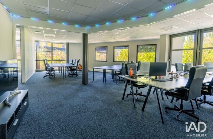Location Bureaux 100 m&sup2; — photo 3