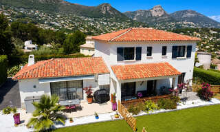 Maison 5 Pièces 158 m² à vendre à Vence (06140)