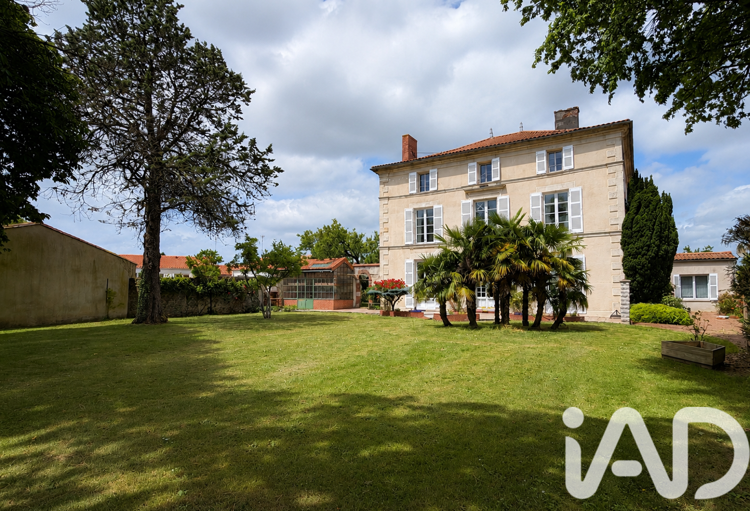 Vente Maison de ville 9 pièces — photo 1