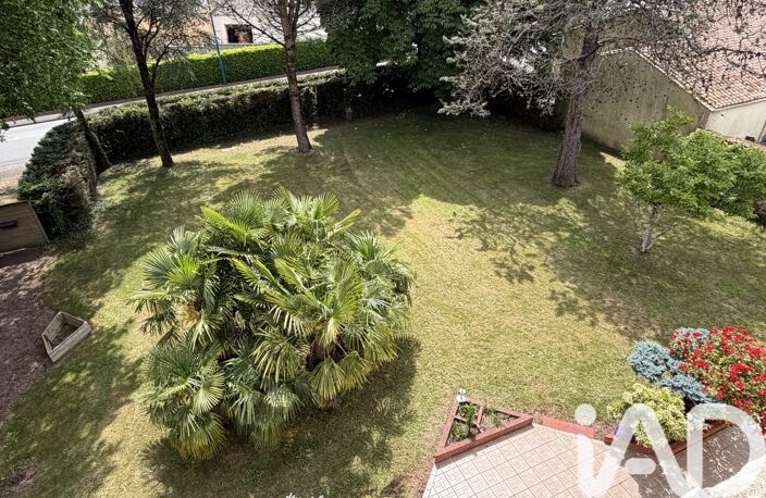 Vente Maison de ville 9 pièces — photo 2