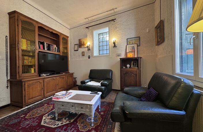 Port-Vendres : appartement de 5 pièce avec jardin et cour en vente — photo 3