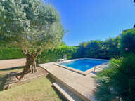 Maison 165 m2 Parcieux avec un terrain de 1434 m2 et piscine — photo 2