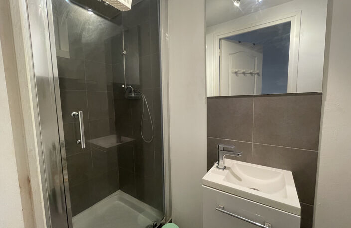 Charmant studio de 25m2 à vendre au coeur du Panier — photo 4