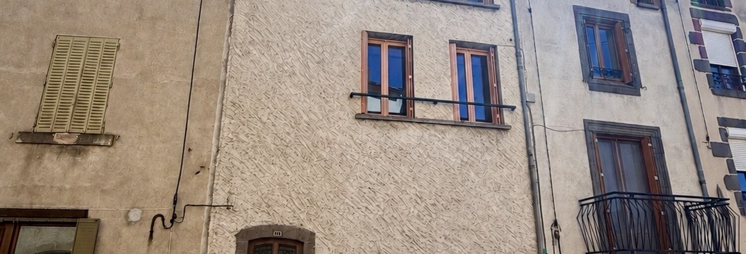 Maison 5 Pièces 80 m² à vendre à Les Martres-de-Veyre (63730)