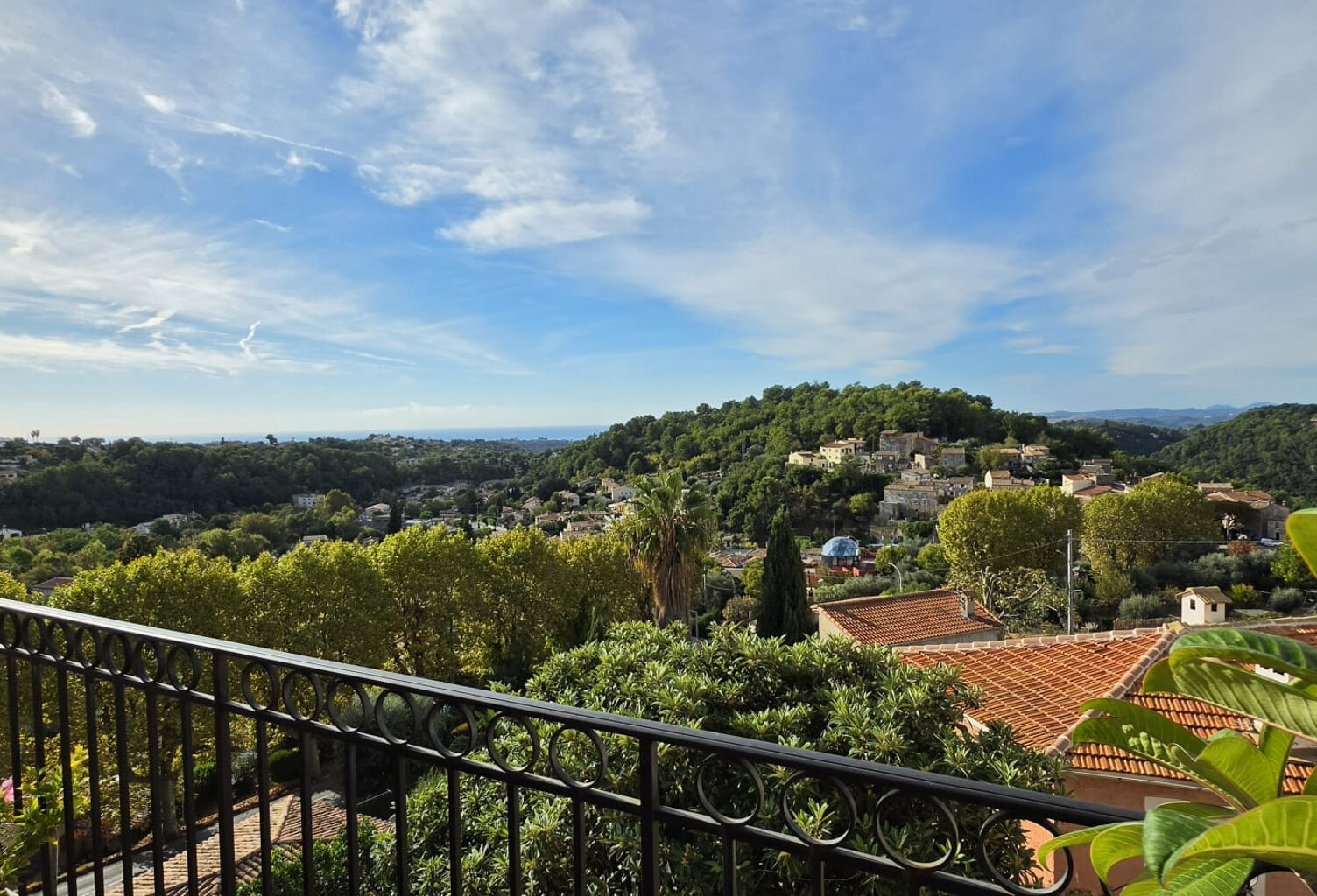 Superbe maison de village 4 p La gaude — photo 1