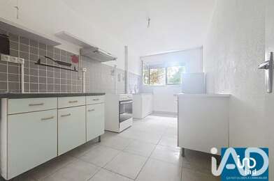 Appartement 5 pièces 147000 €