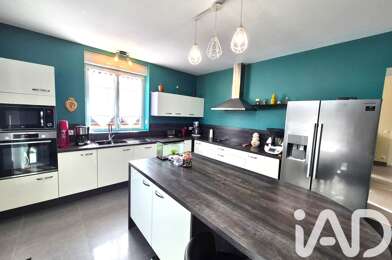 Maison 7 pièces 279000 €
