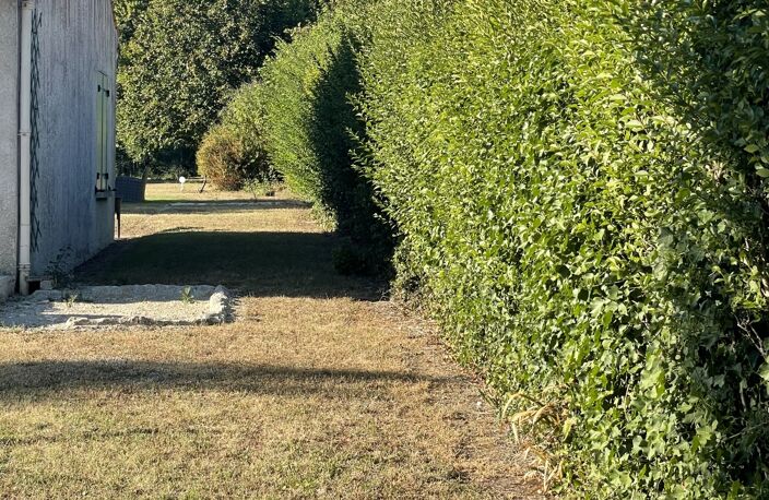 Vente Terrain à bâtir 900 m&sup2; — photo 3