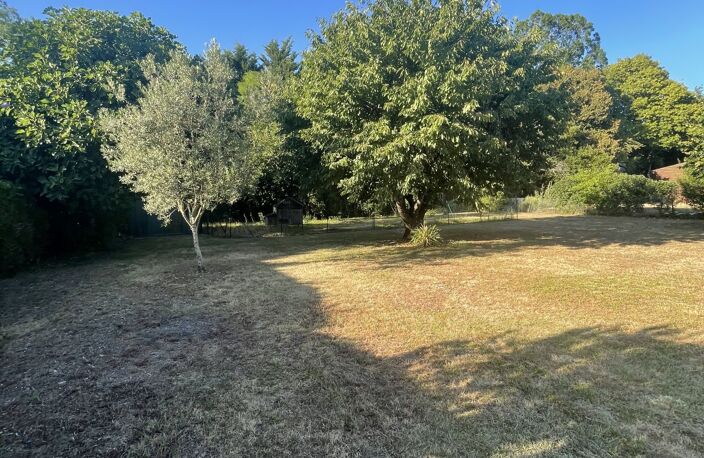 Vente Terrain à bâtir 900 m&sup2; — photo 4
