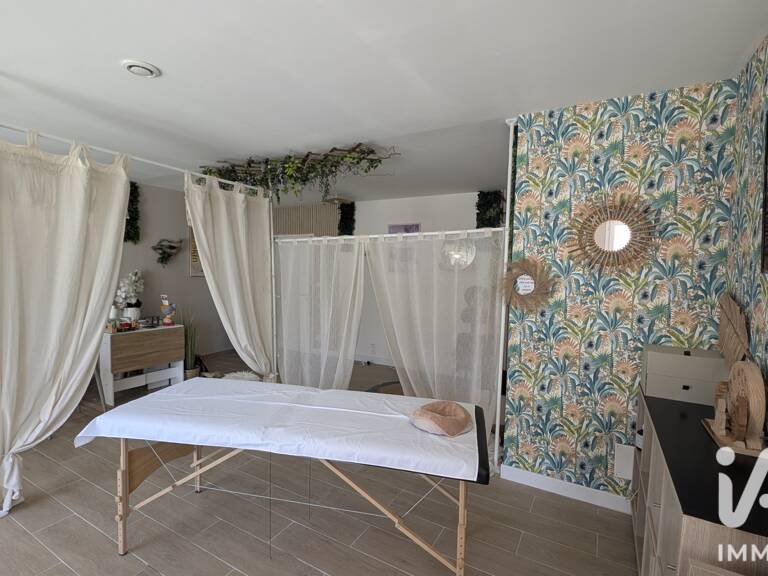 Vente Boutique/Local commercial 91 m&sup2; — photo 1