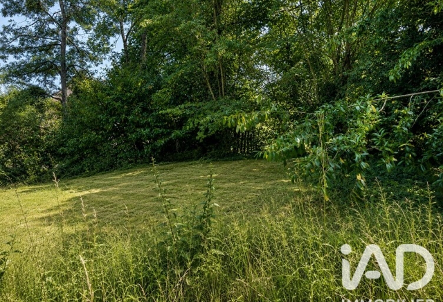 Vente Terrain à bâtir 1 000 m&sup2; — photo 1