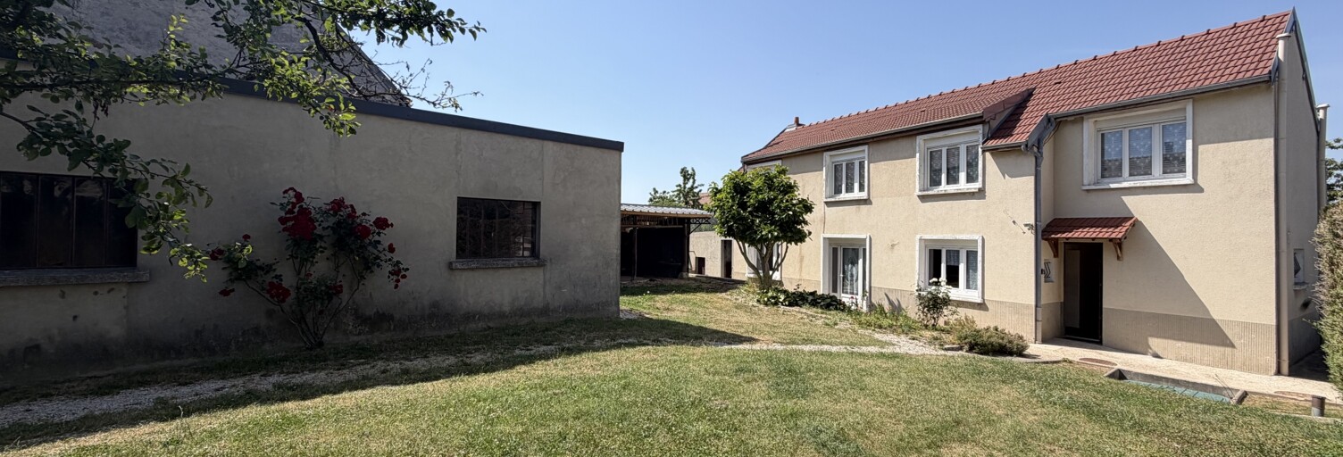 Maison 5 Pièces 121 m² à vendre à La Chapelle-sur-Chézy (02570)