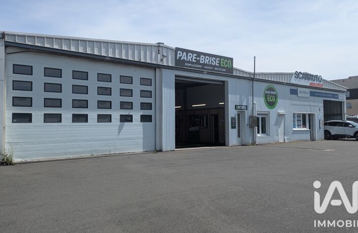 Vente Boutique/Local commercial 4 579 m&sup2; — photo 2