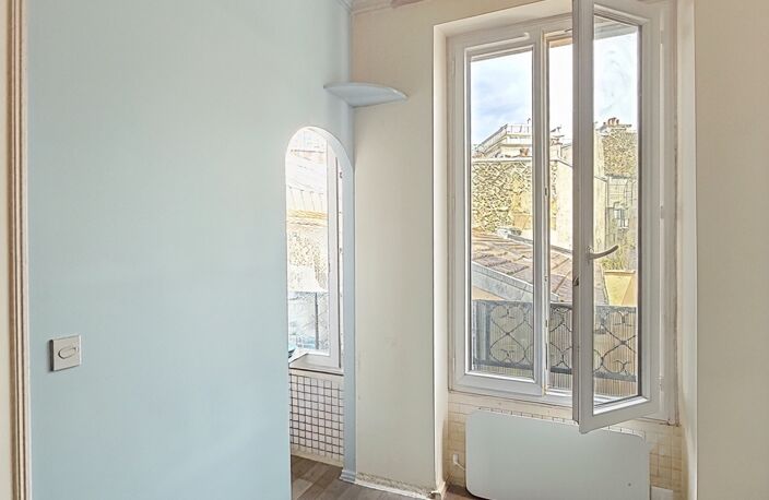 Vente Appartement 1 pièce — photo 2