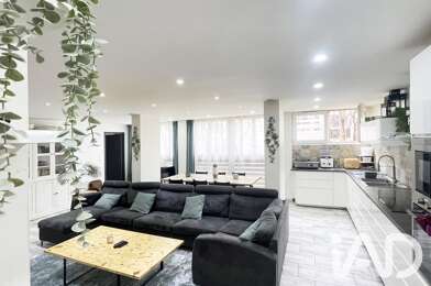 Appartement 4 pièces 245000 €