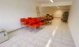 Bureau  50 m² à louer à La Chapelle-Saint-Luc (10600)