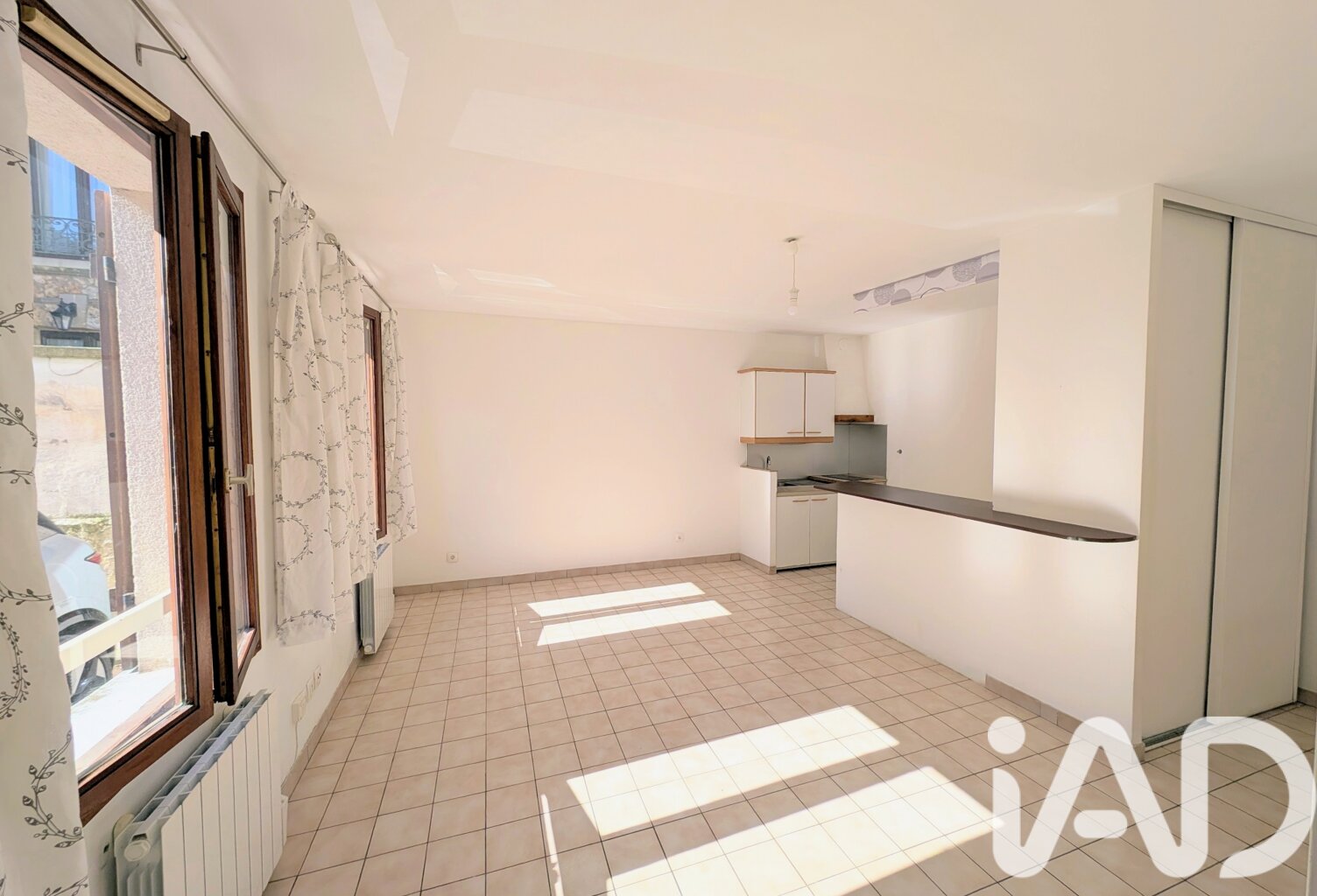 Vente Studio 1 pièce — photo 1