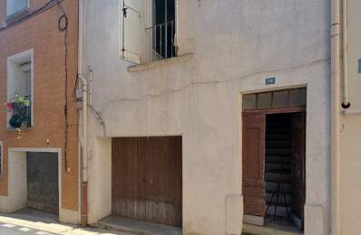 Une maison de village pleine de potentiel, avec immense garage et grenier aménageable, à deux pas de Lamalou-les-Bains. — photo du bien