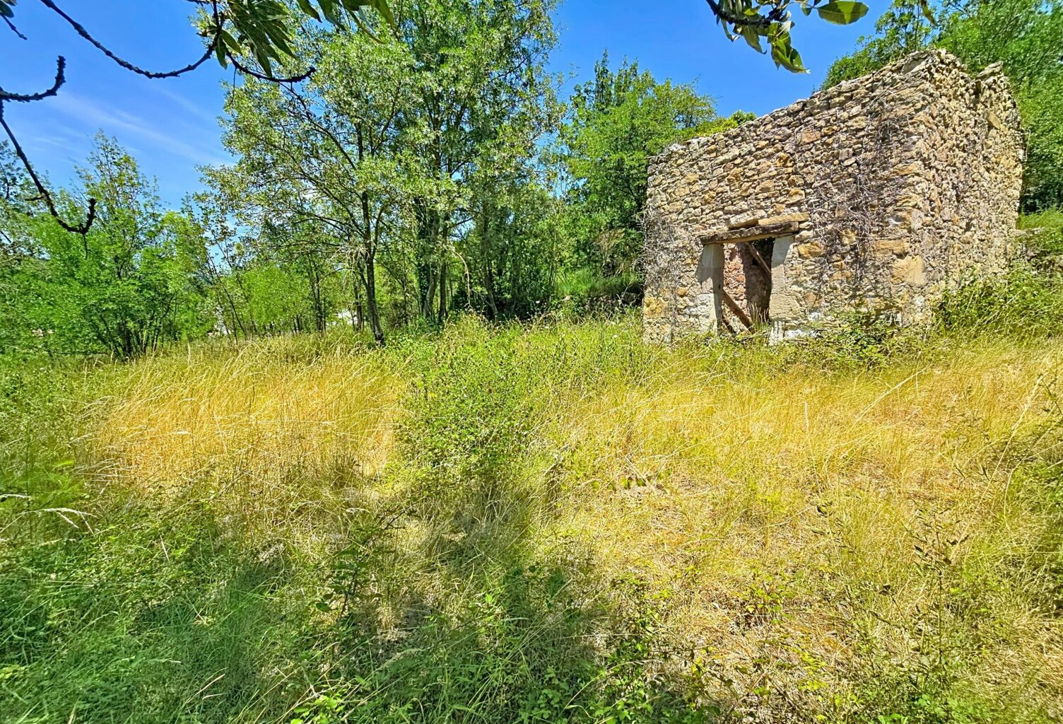 Offrez-vous un cadre de vie privilégié sur les hauteurs d'Hérépian, avec une vue imprenable et un environnement d'exception. — photo 1