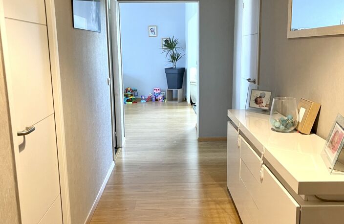 Vente Appartement 4 pièces — photo 2