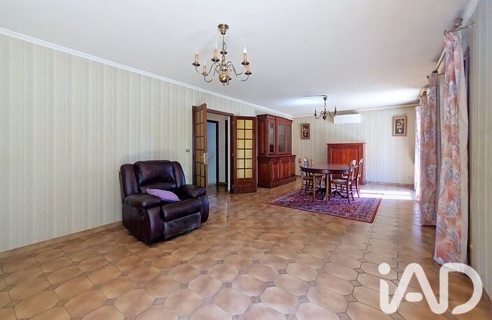 Vente Maison/villa 6 pièces — photo 2