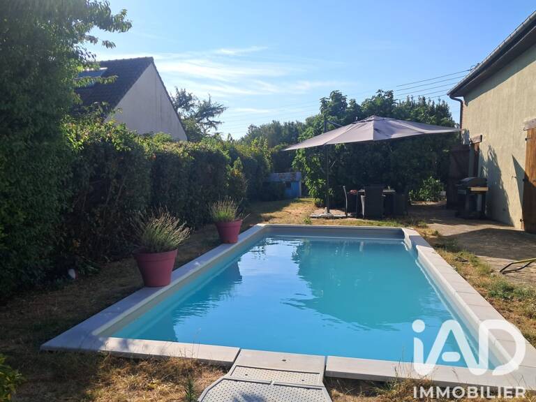 Vente Maison/villa 8 pièces — photo 1