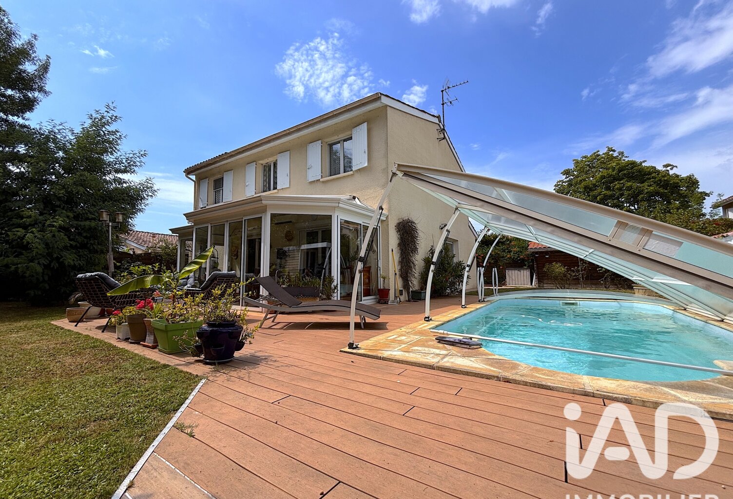 Vente Maison/villa 8 pièces — photo 1