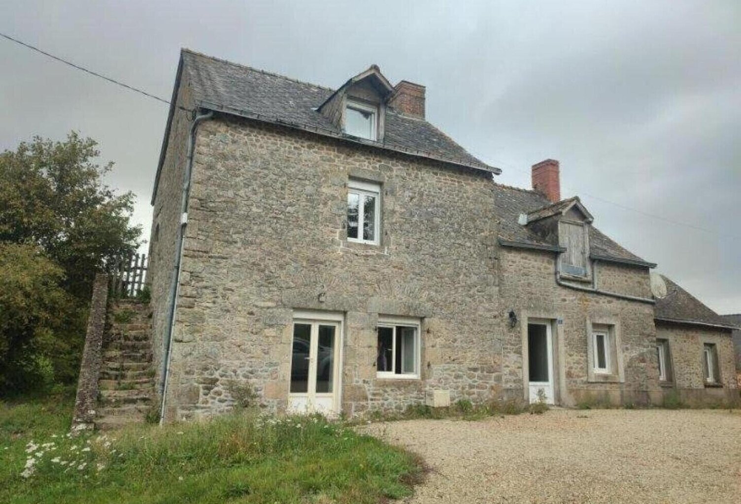 Maison en pierres — photo 1