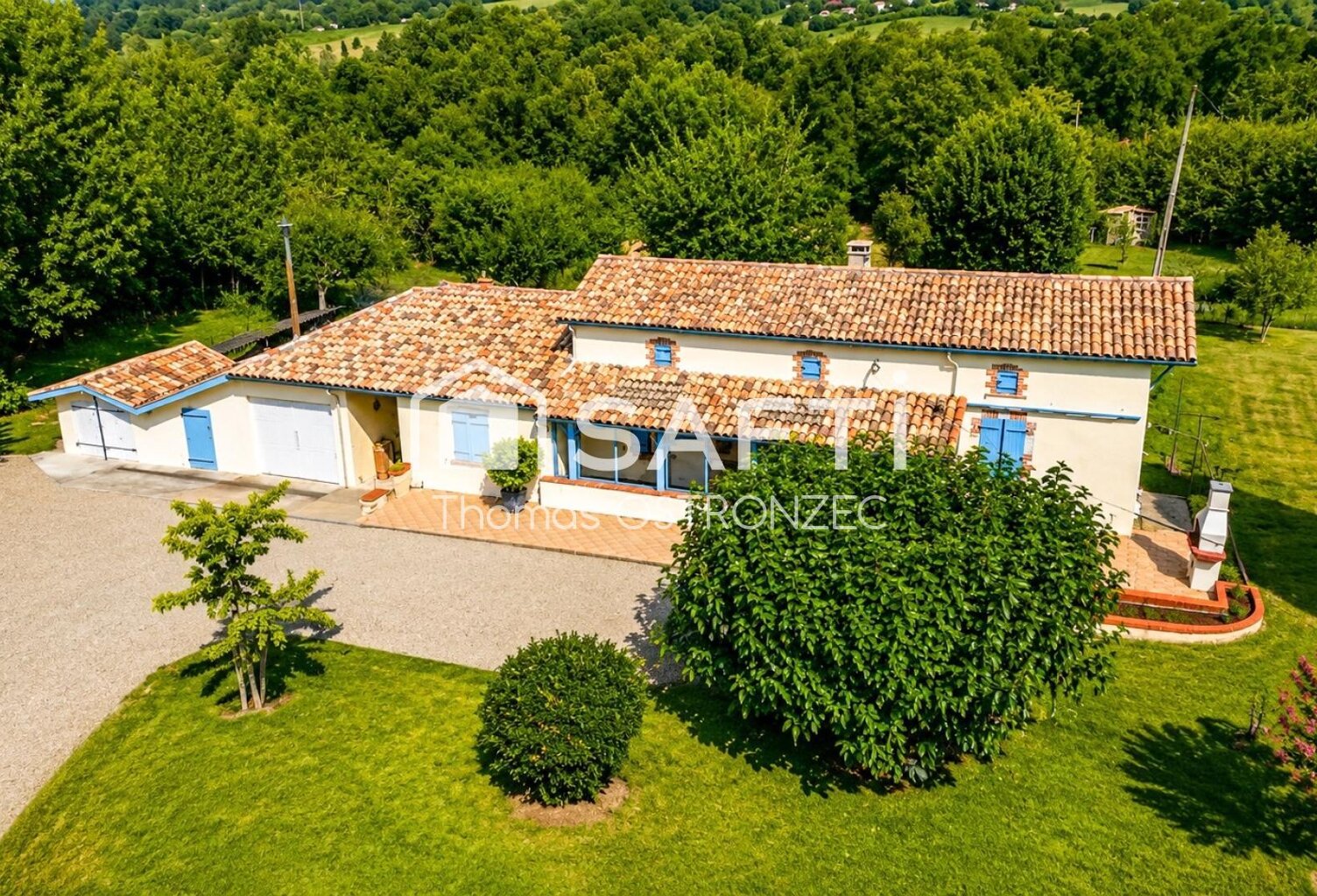 Maison 135 m² sur 4 900 m² de terrain — photo 1