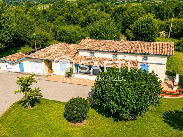 Maison 135 m² sur 4 900 m² de terrain — photo du bien