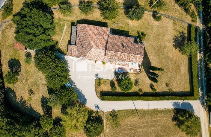 Maison 135 m² sur 4 900 m² de terrain — photo 2