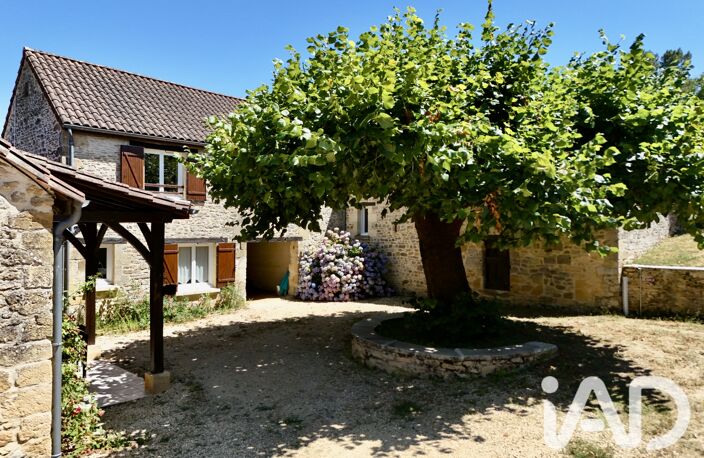 Vente Maison/villa 12 pièces — photo 3