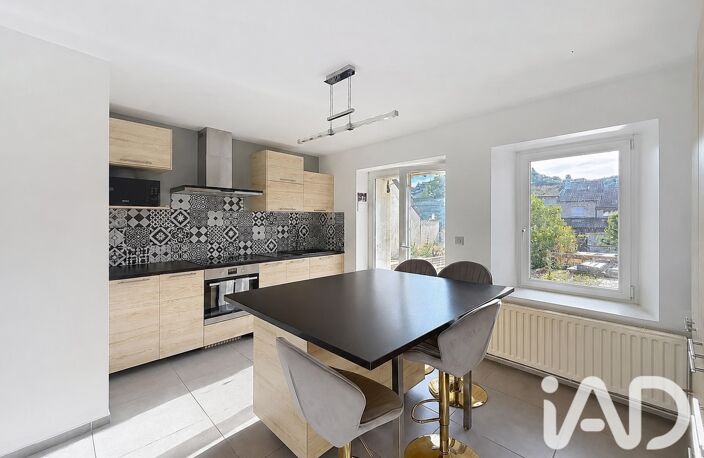 Vente Maison/villa 6 pièces — photo 2