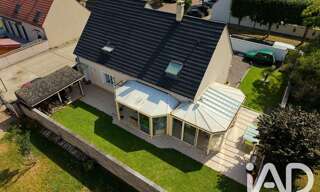 Maison 10 Pièces 209 m² à vendre à Lieusaint (77127)