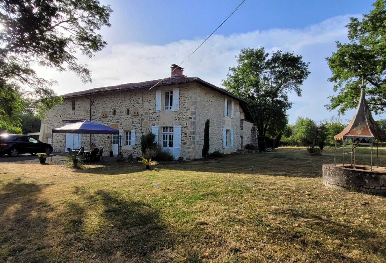 Vente Maison/villa 8 pièces — photo 1