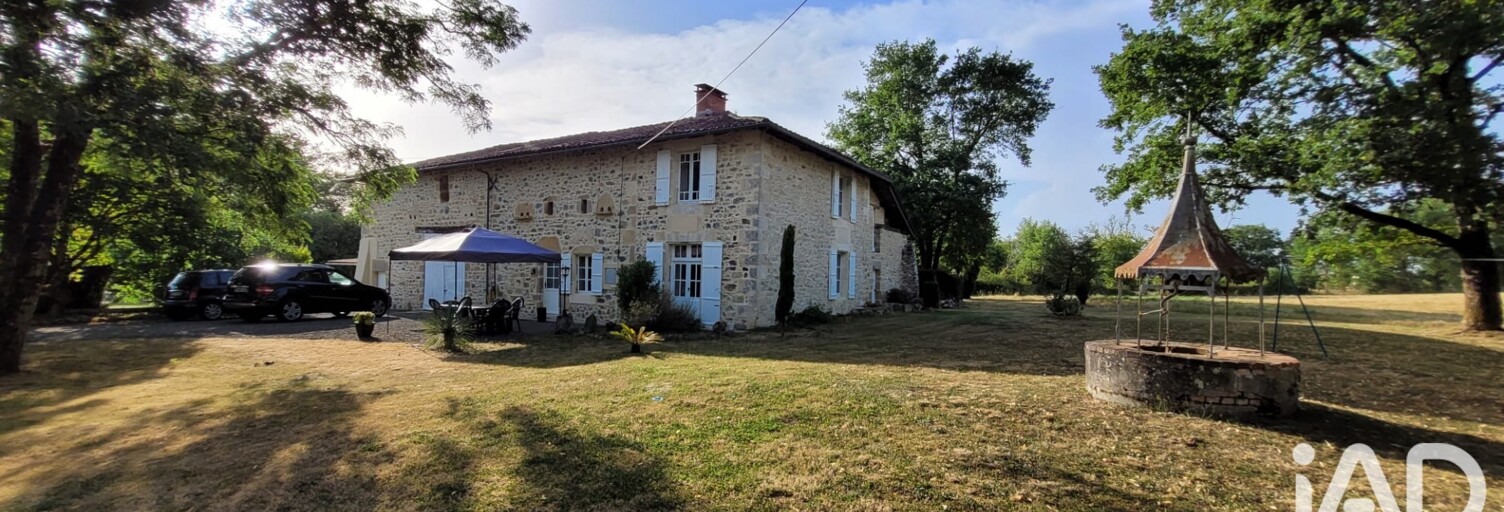 Maison 8 Pièces 175 m² à vendre à Terres-de-Haute-Charente (16270)