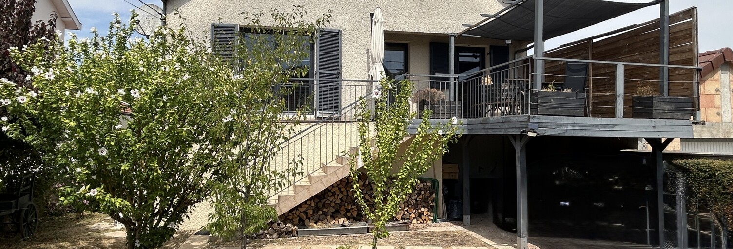 Maison 5 Pièces 114 m² à vendre à Saint-Rémy (71100)