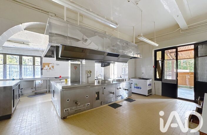 Vente Boutique/Local commercial 1 963 m&sup2; — photo 2