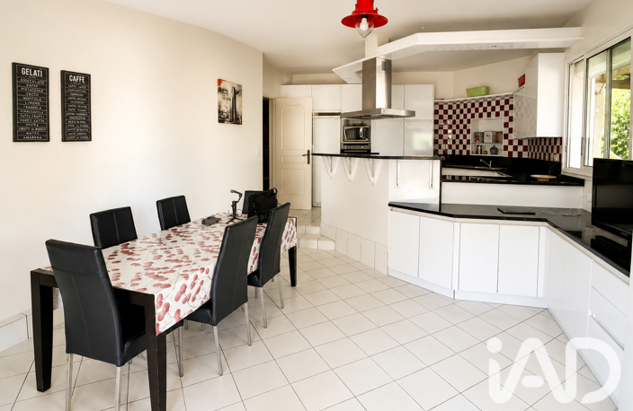 Vente Maison traditionnelle 9 pièces — photo 4