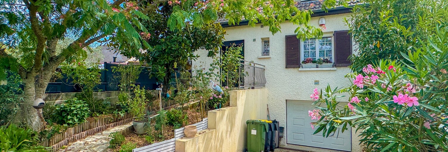 Maison 5 Pièces 125 m² à vendre à Saint-Jean-les-Deux-Jumeaux (77660)