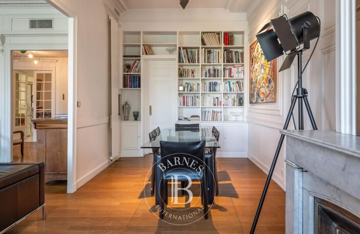 LYON 6 - Quai Sarrail - Appartement T4 de 182,55m² - 3 chambres - 2 caves - local à vélos - garage en sus — photo 4