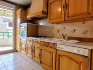 VILLEFRANCHE-SUR-SAÔNE. Appartement en résidence sécurisée a — photo 4