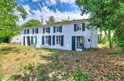 Maison en pierre de 10 pièces principales — photo du bien