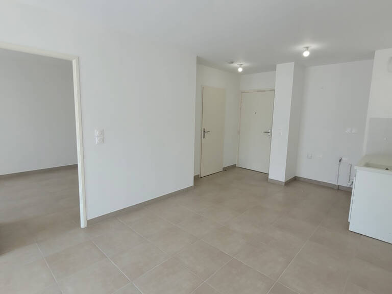 Grand T2 Trets résidence neuve — photo 1