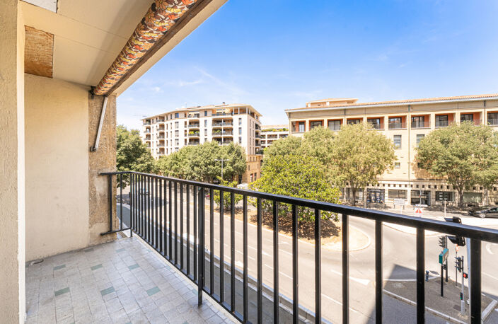 Appartement T5 avec balcon - 4 chambres - centre ville — photo 4