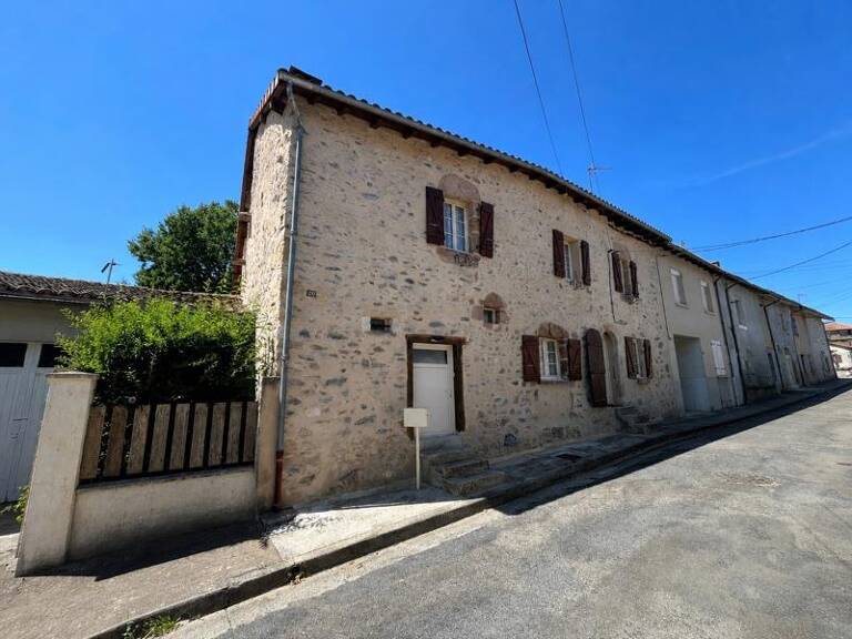 Maison de bourg de 5 pièces principales — photo 1