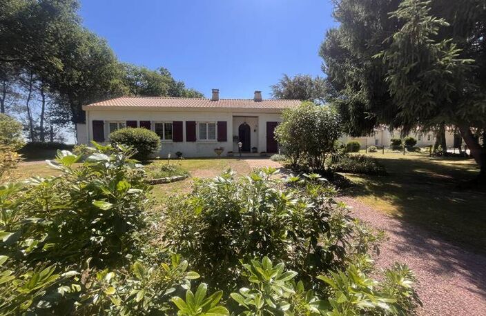 Vente maison 5 pièces 118 m² Aubigny-Les Clouzeaux (85430) — photo 4