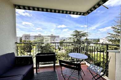 Appartement 3 pièces 1045 €