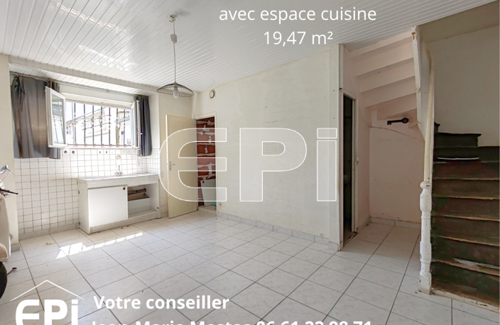 Thouars centre<br>Cette agréable petite maison de ville se comp — photo 4
